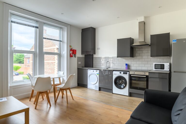 4-5 Hutton Terrace